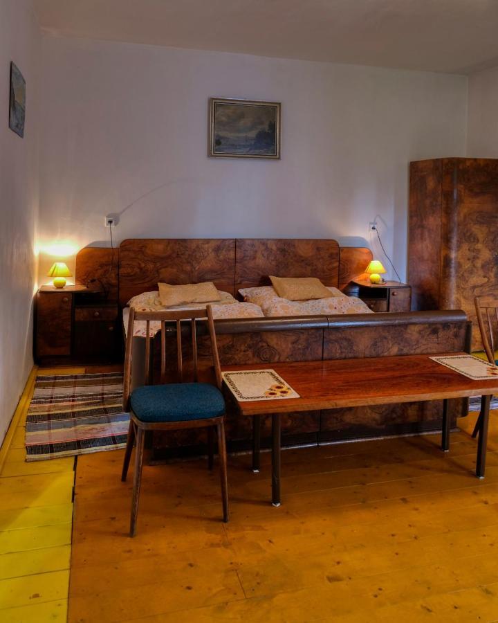 Apartmany V Broumovskem Statku Экстерьер фото