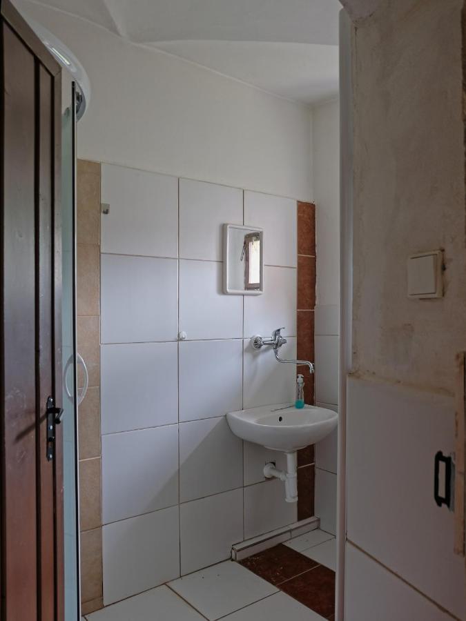 Apartmany V Broumovskem Statku Экстерьер фото
